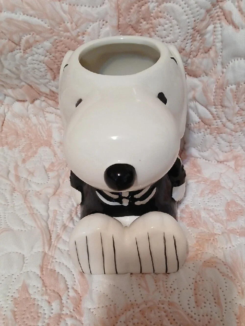 Snoopy Ceramic Character Mug in Black and White - Home Accents